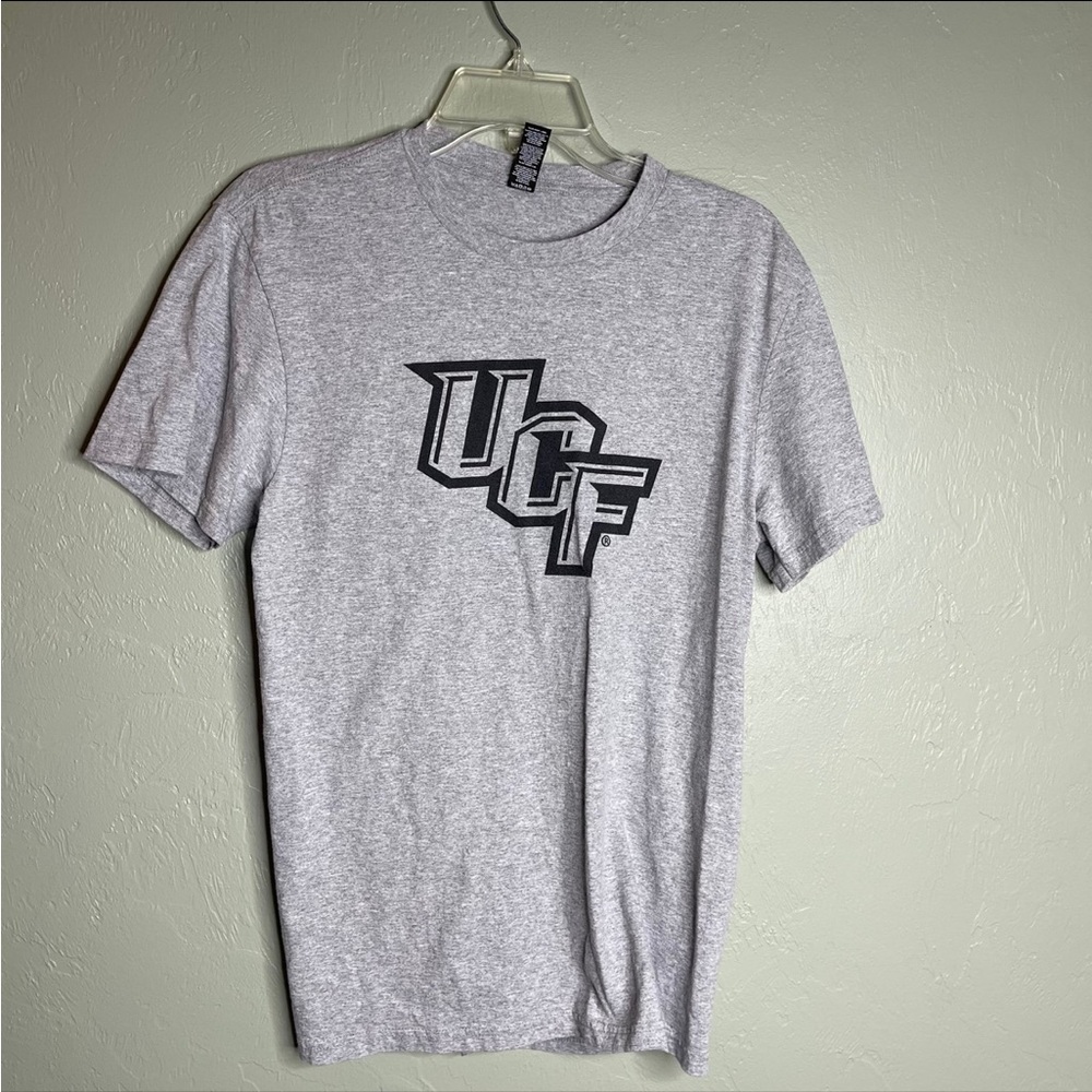 UCF Grey T-Shirt size medium EUC